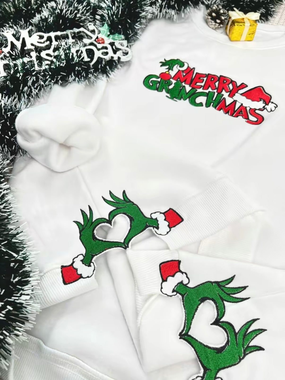 Christmas Side Bow Embroidered Sweatshirt/Hoodie