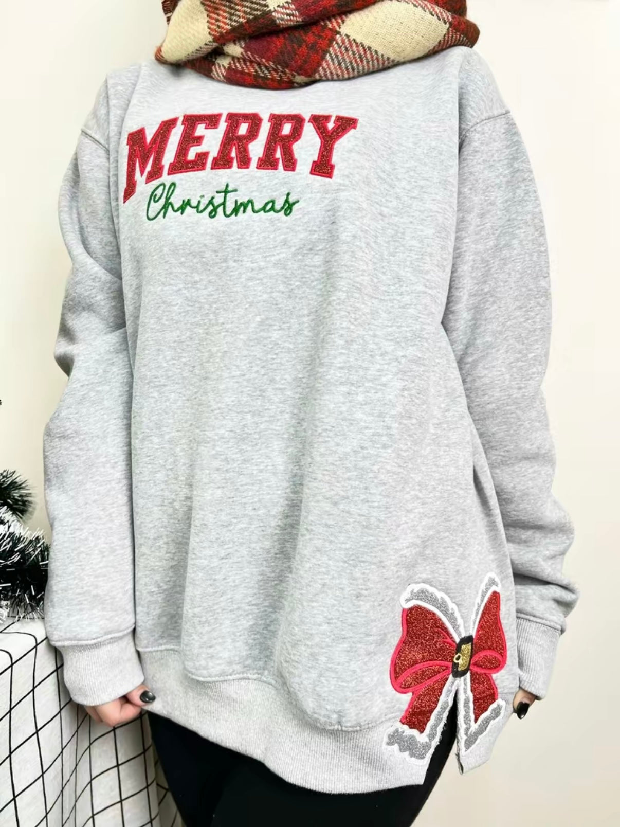 Christmas Side Bow Embroidered Sweatshirt/Hoodie